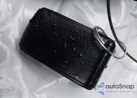 2008 Toyota Prius z USA, uszkodzony, nr VIN JTDKB20U183310430